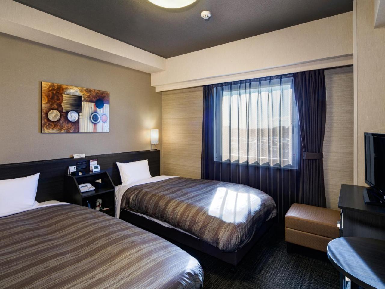 Hotel Route-Inn تسوتشي-أورا المظهر الخارجي الصورة
